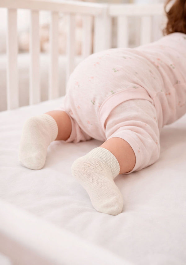 Media Acolchada Bebé Niña Dulce Básico